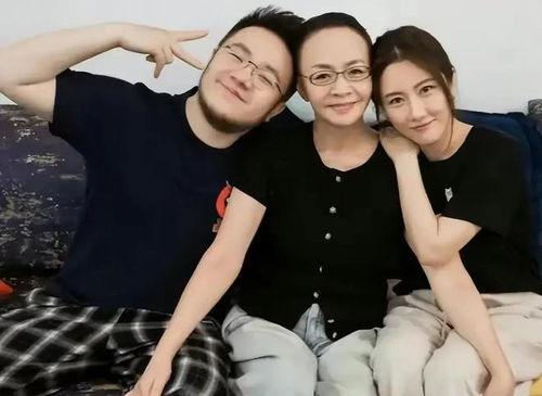 明星吃瓜爆料综艺,明星吃瓜爆料，综艺揭秘幕后真相