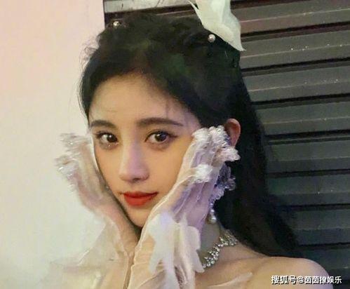 娱乐圈吃瓜鞠婧祎图片大全